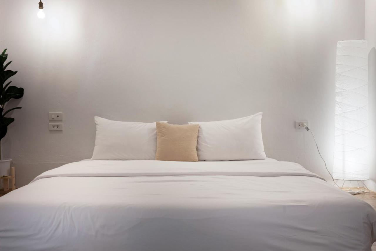 Bed and Breakfast Paper Plane Cnx Чиангмай Экстерьер фото